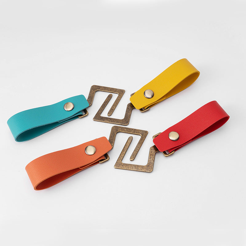 Wholesale Metal Hook Leather Keychain